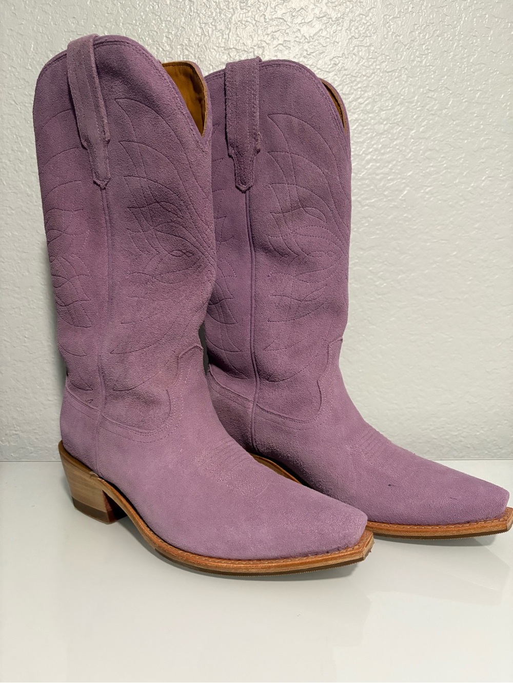 Tecovas Annie monarch Lavender Suede Western Heeled Boots